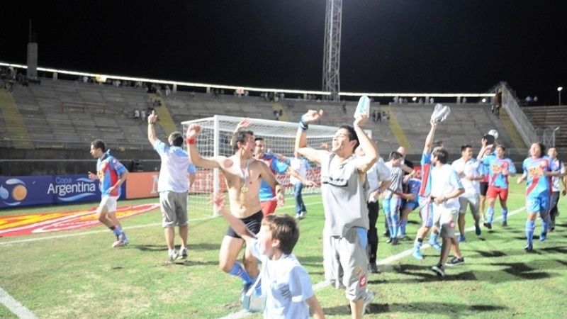 La primera Supercopa Argentina se jugó en Catamarca