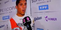 HOMENAJE I: Enzo Pérez con la camiseta de Montiel.