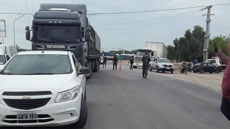 Municipales de Recreo se sumaron a la jornada piquetera