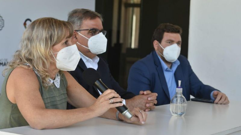 Presentaron sistema de vacunación web para persona con enfermedades crónicas