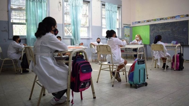 Escuelas iniciaron actividades presenciales