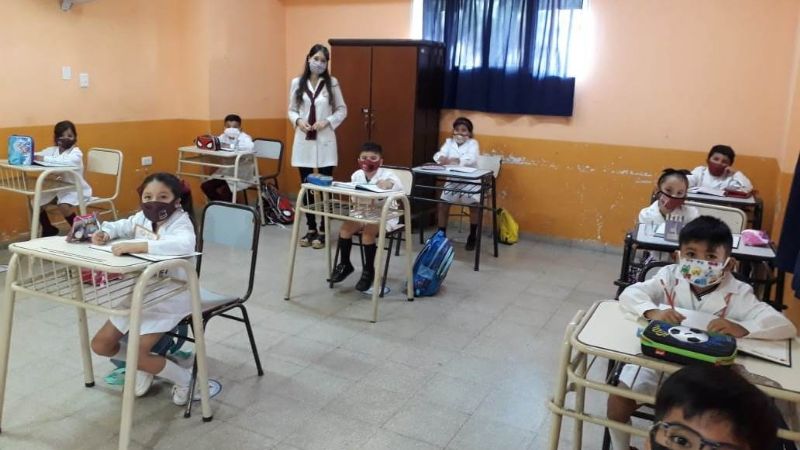 Colegios privados comenzaron las clases con bimodalidad