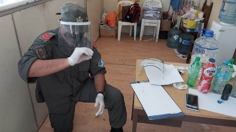 Detienen a dos venezolanos que llevaban 15 litros de cocaína líquida