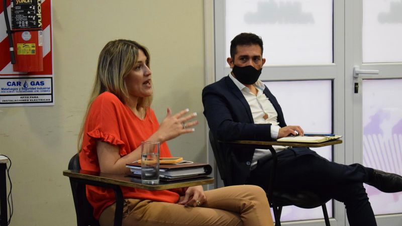 Educación reunió a su gabinete para evaluar el retorno a la presencialidad