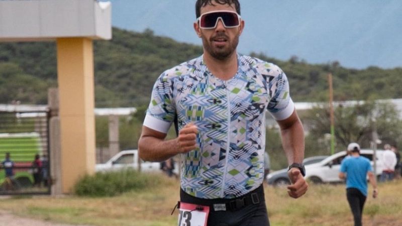 Pablo Sutín compite en la final del Tria Nacional
