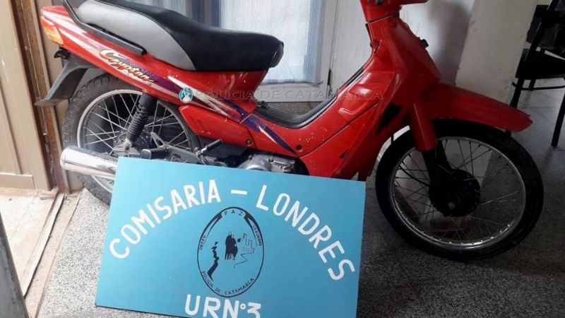 Arrestan a un joven por el robo de una moto en Belén