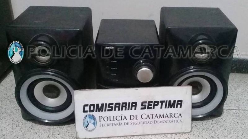 Aprehenden a dos sujetos por golpear a un joven