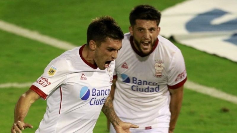 Primer triunfo de “Ñuls” y Huracán se ilusiona