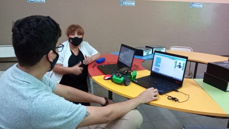 Escuela Activa brinda asesoramiento a docentes