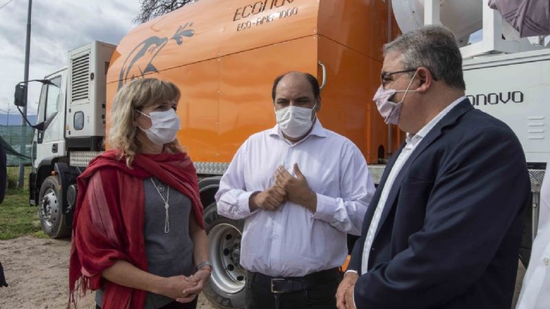 Nuevo camión sanitizante para la Capital