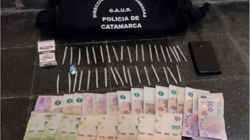 Sorprendido vendiendo droga