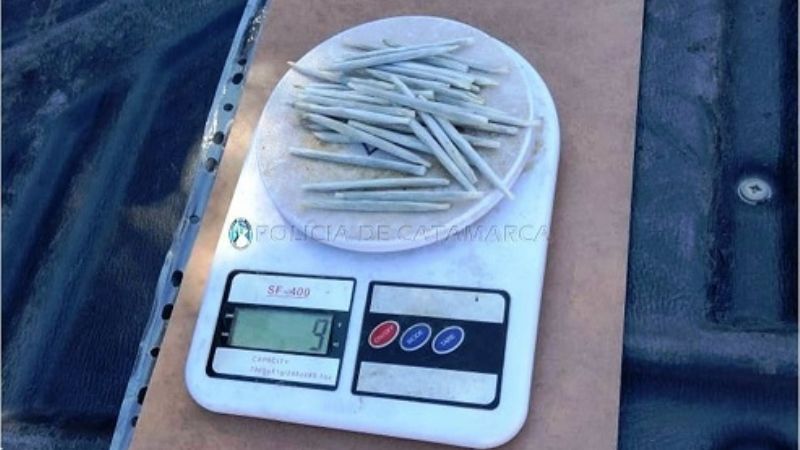 Sorprendido vendiendo droga