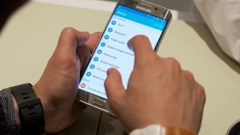 Los abonos de celulares subirán otro 8% en mayo