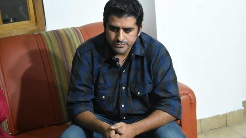 El cura fue abandonado por su defensa y se suspendió el juicio