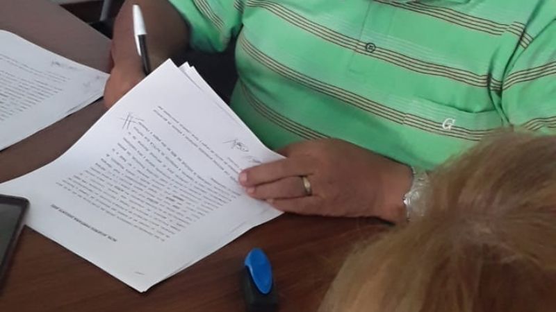 Sin SUTECA, se firmó el acuerdo paritario docente