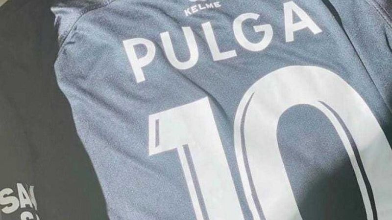 El gesto del “Pulga” Rodríguez con Matías Suárez