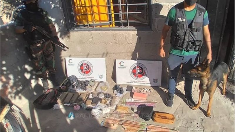 Secuestran 5 kilos de marihuana y 1 kilo de cocaína