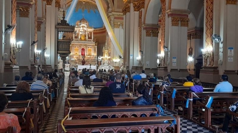 “Busquemos en Dios las luces que iluminen  nuestros miedos, dudas y oscuridades”