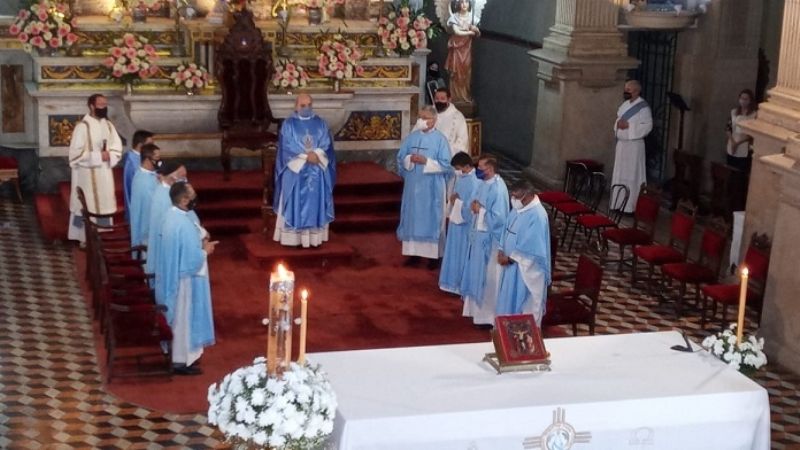 “Busquemos en Dios las luces que iluminen  nuestros miedos, dudas y oscuridades”