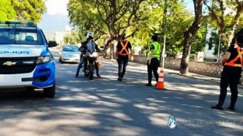 Más de 100 vehículos secuestrados por no respetar las restricciones