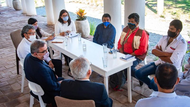 Jalil recibió a caciques de comunidades originarias