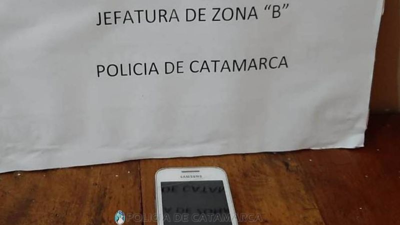 Policías encontraron el celular que una mujer le robó a un joven