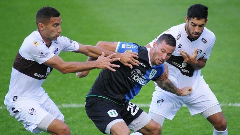 Banfield cayó ante Platense y de la zona de 4tos. de final