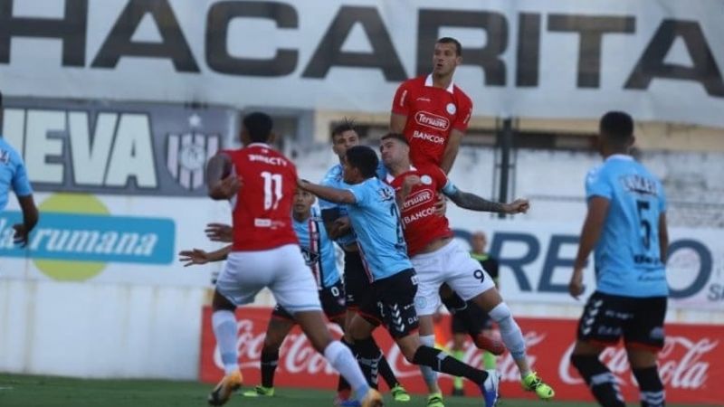 Tigre líder, ganó San Martín (T) y perdió Belgrano