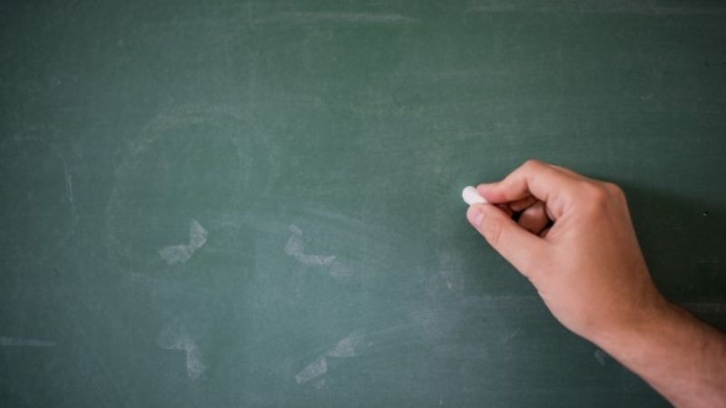 Maestro cometió grave "error" matemático que dejó una enseñanza