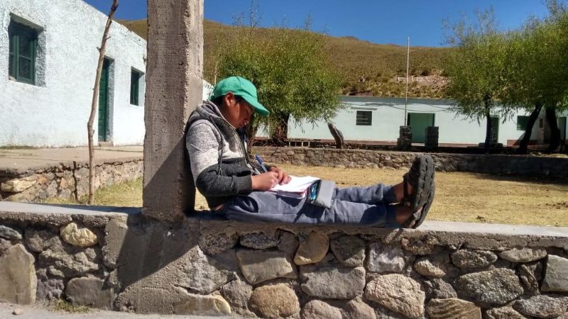 Una emocionante historia de vida: la prioridad de la Educación