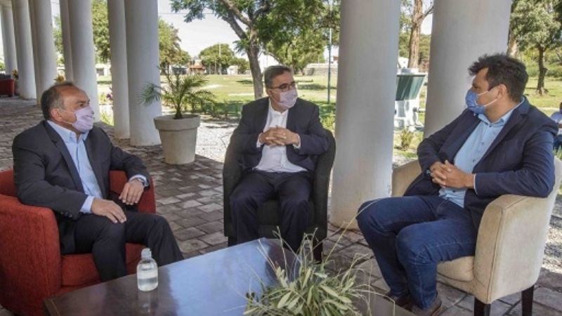 Provincia continúa con la asistencia financiera a Andalgalá