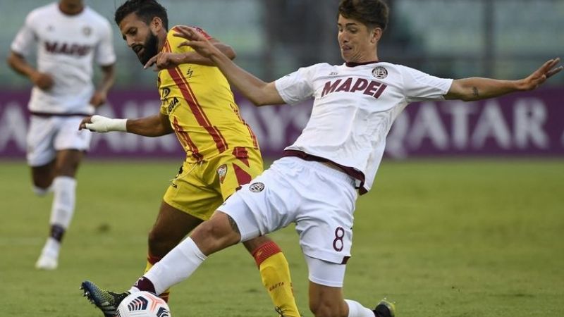 Lanús ganó y Arsenal perdió en sus debut de la Sudamericana
