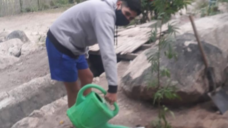 Alumnos y docentes de Siján conmemoraron el Día de la Tierra
