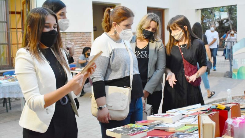 Mercado de Libros, un espacio para cultivar el amor por la lectura