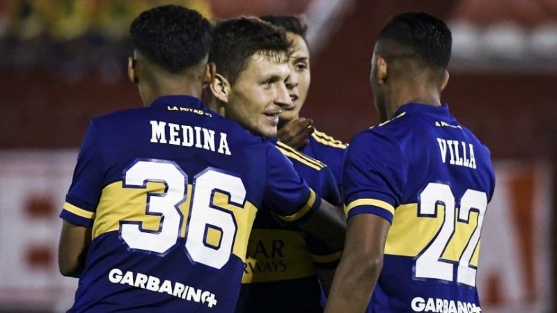 Boca venció 2-0 a Huracán y se afianza en el Grupo B