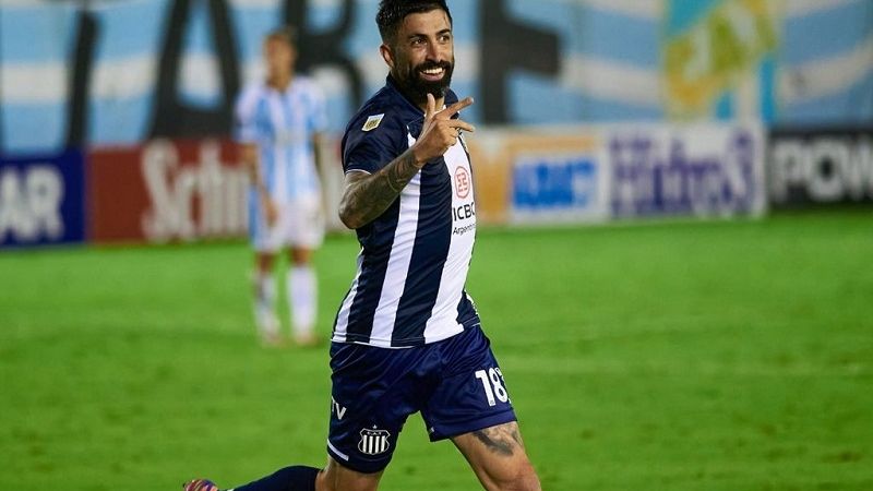 Vélez primer clasificado y hasta hoy superclásico en los 4tos.