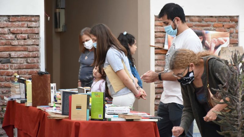 El Mercado de libros, con feria, cuentos y encuentros
