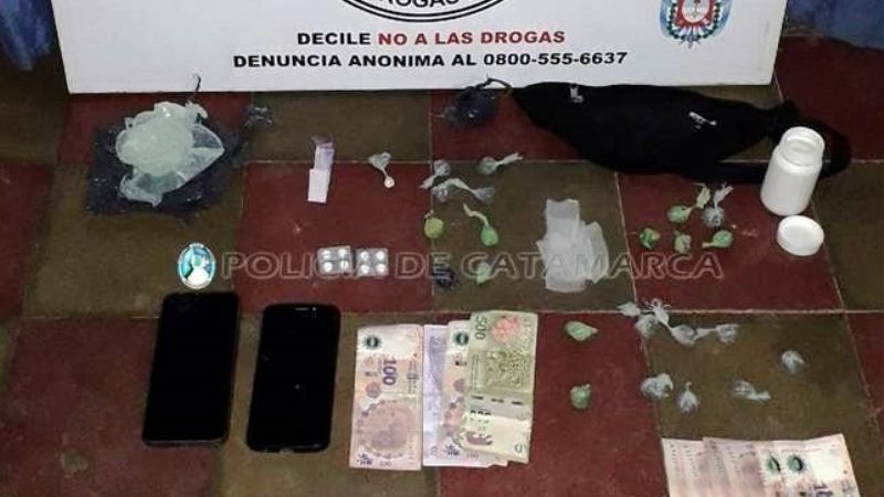 Detienen a seis personas, secuestran droga y dinero en efectivo en Recreo