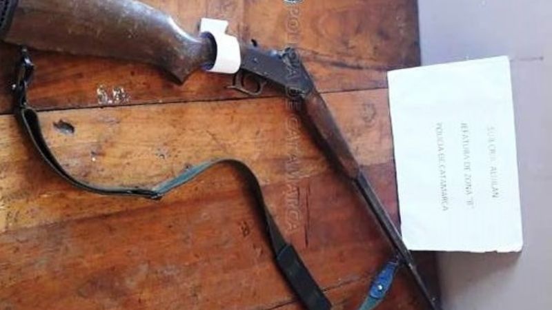 En Santa Rosa, recuperan una escopeta robada