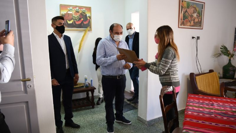 Saadi visitó a emprendedores beneficiados con microcréditos