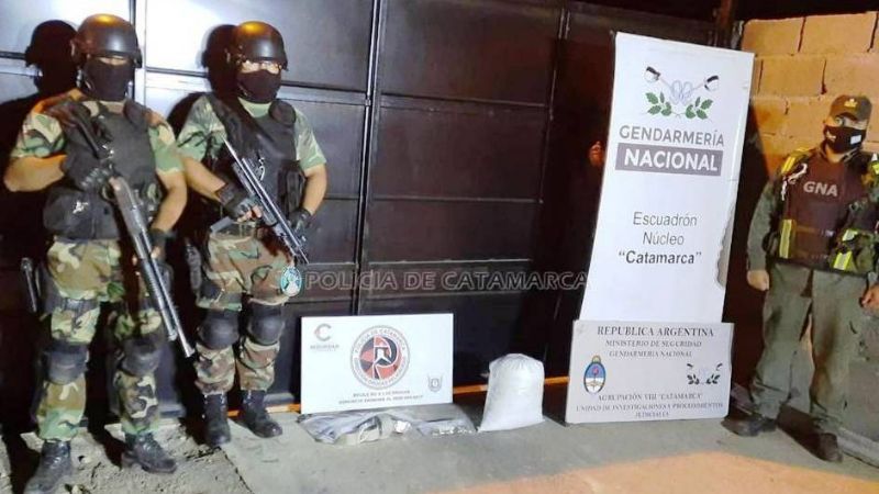 Detenido con drogas y dinero