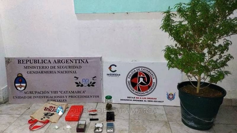 Detenido con drogas y dinero