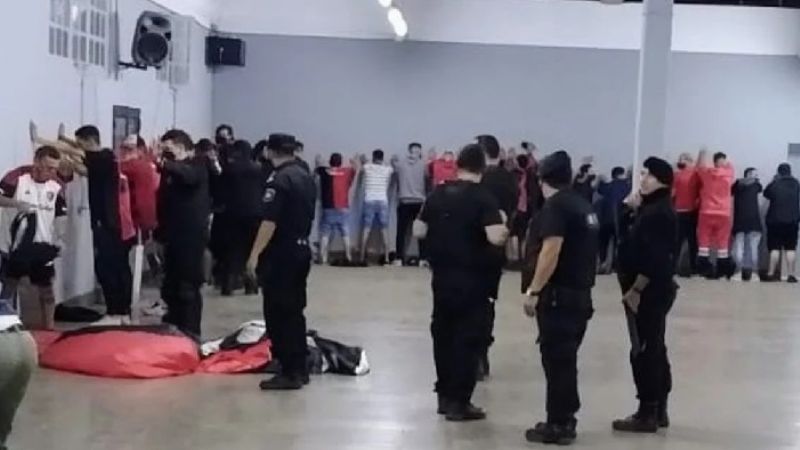 Banderazo de Newell's terminó con detenidos