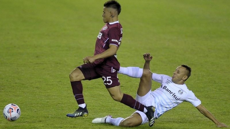 Lanús perdió con Gremio, que se escapó en el Grupo H