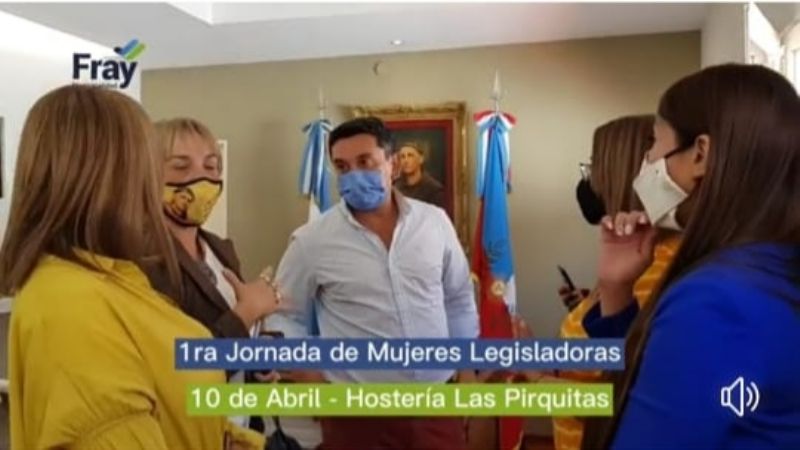 Acusan de traición a concejala de FME