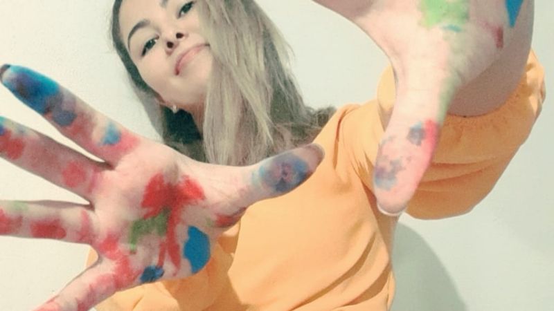 Artista catamarqueña seleccionada en París