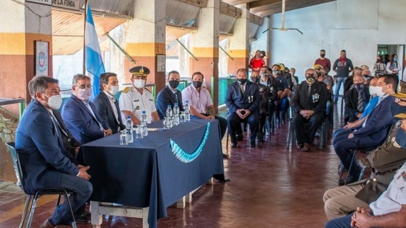 Capacitación y práctica de la Policía