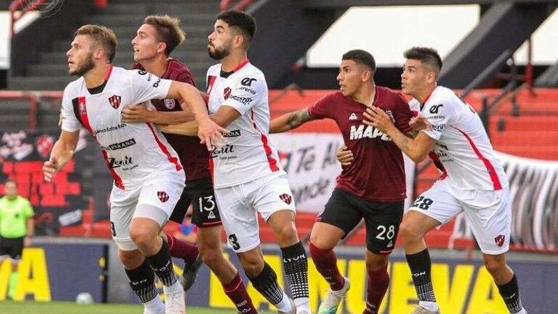 Lanús y Patronato chocan por Copa Argentina