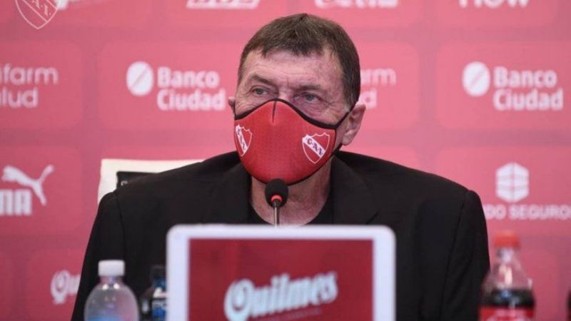 Falcioni dio positivo de coronavirus