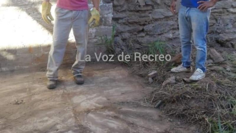 Párroco trabaja con vecinos para recuperar la capilla de Anjuli